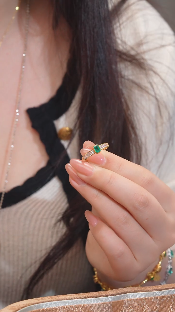 【闪购商品】祖母绿戒指18K金镶嵌（0.6ct）@@Q2194