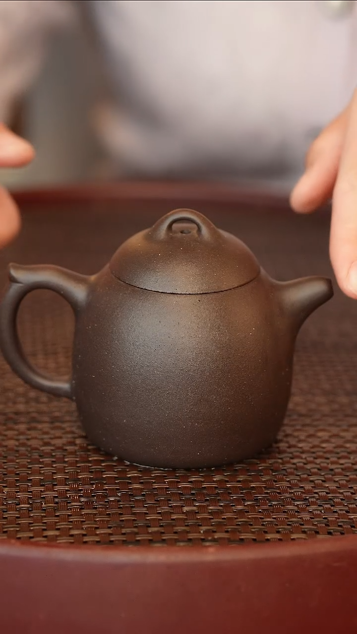 茶壶紫砂秦权 黑泥 200cc