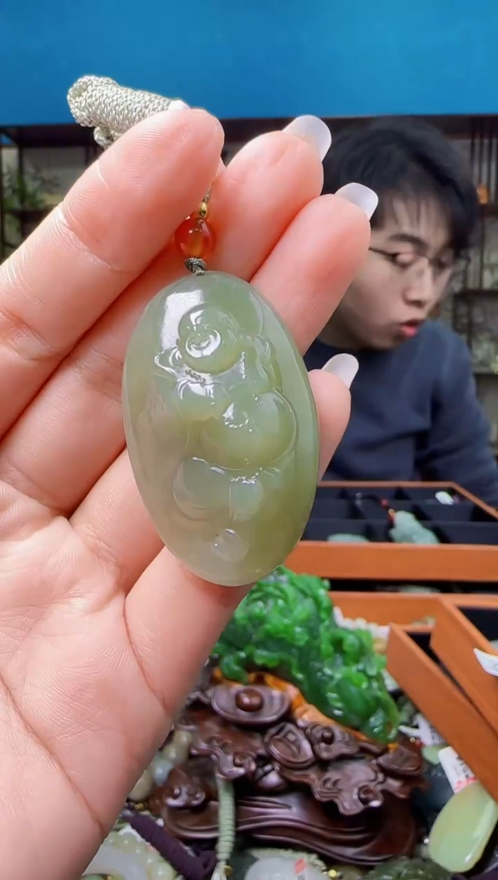 颈饰未镶嵌和田玉1