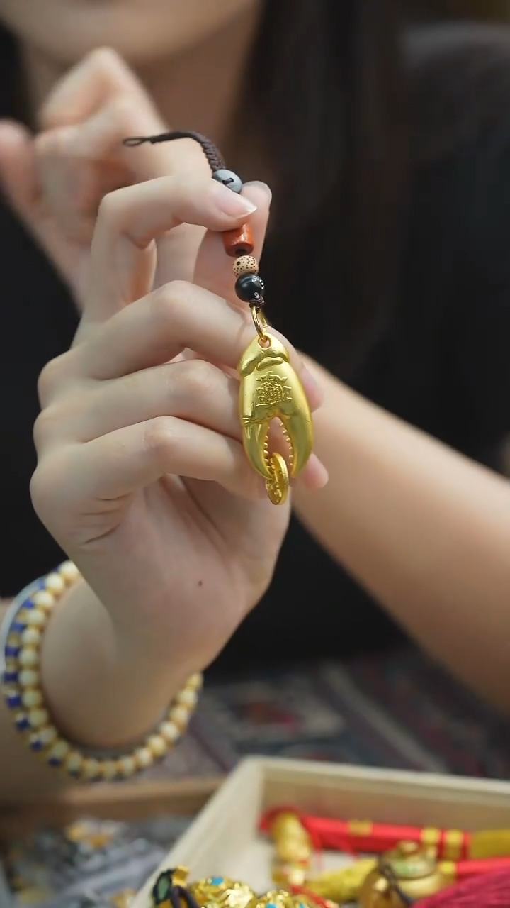 藏式钱来钳来车挂