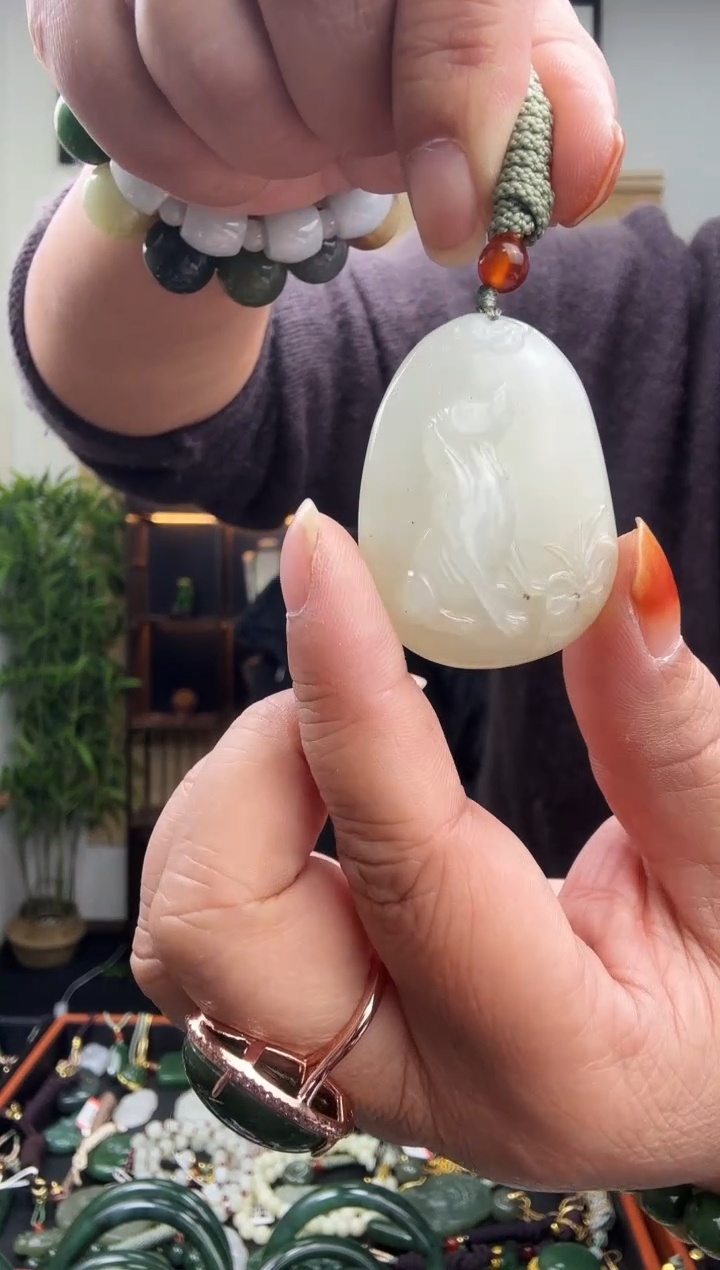 颈饰未镶嵌和田玉多样性发一  11