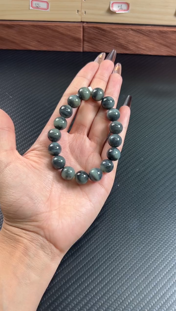 未镶嵌手串和田玉若羌微色差卡12