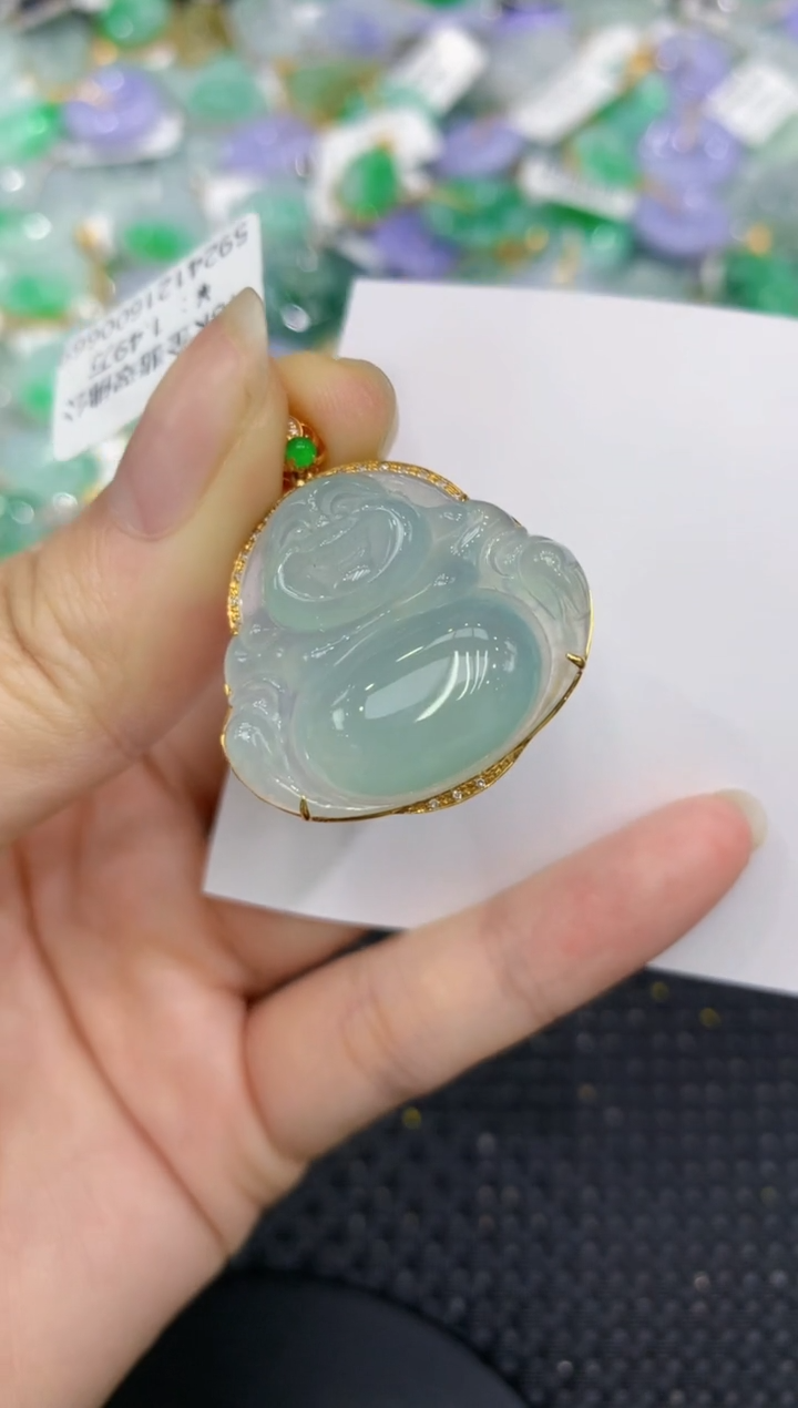 【闪购商品】翡翠颈饰18K金镶嵌8888888888