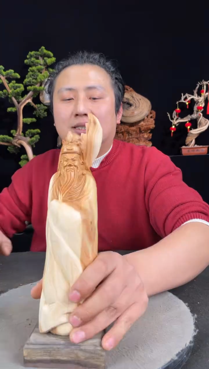 【闪购商品】柏木（崖柏）其他手工摆件,先抢先得!