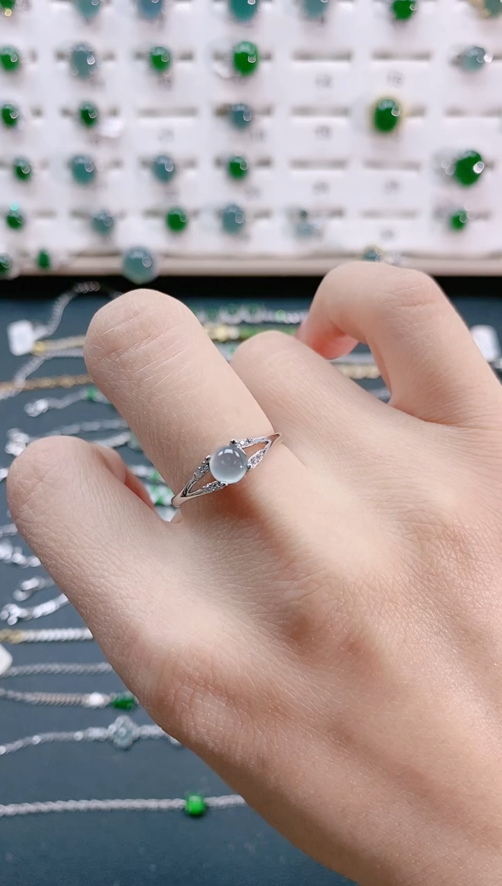 【闪购商品】翡翠戒指银S925镶嵌天然翡翠