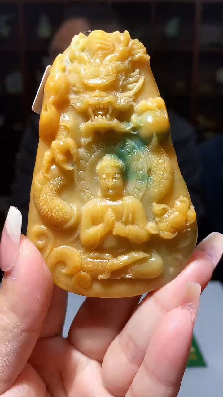 【闪购商品】定制翡翠未镶嵌1049xx-毛货挂件46