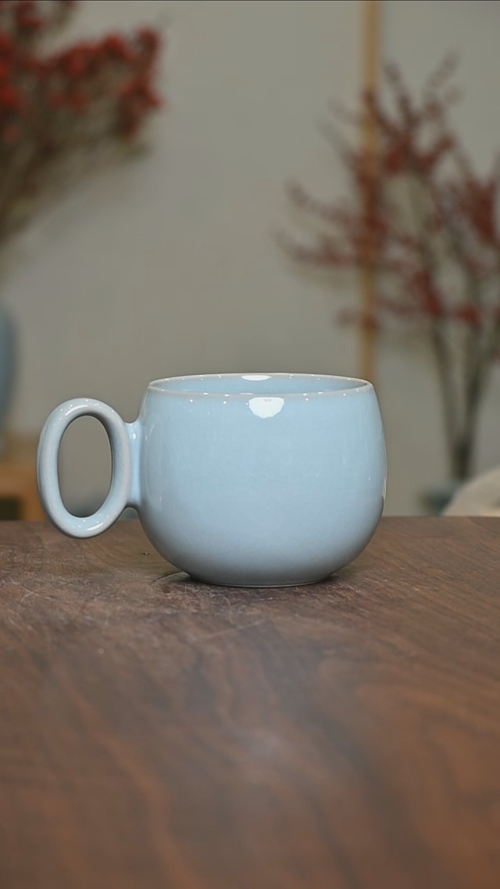 【闪购商品】其他如意杯 350毫升 微瑕天青釉 无款