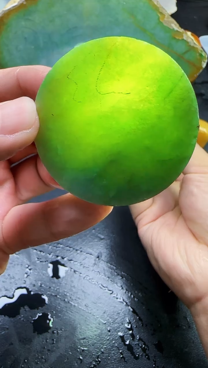 翡翠挂件未镶嵌161翡翠