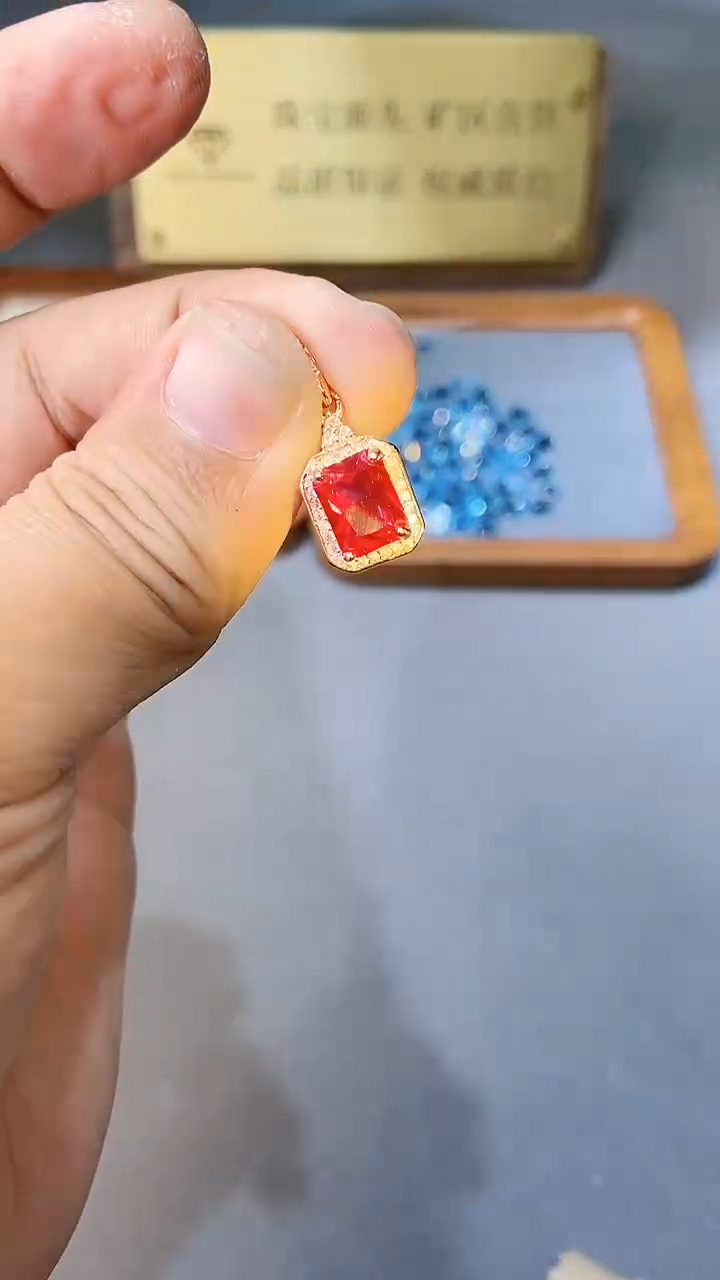 【闪购商品】红宝石颈饰银S925镶嵌1564