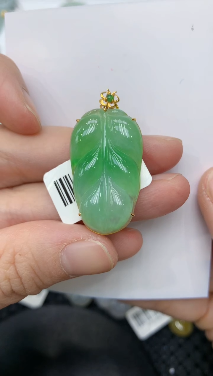 【闪购商品】翡翠颈饰18K金镶嵌11111111