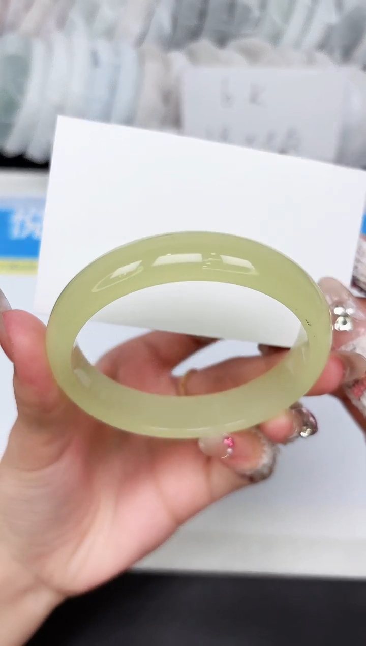 石英质玉手镯未镶嵌111-60.0