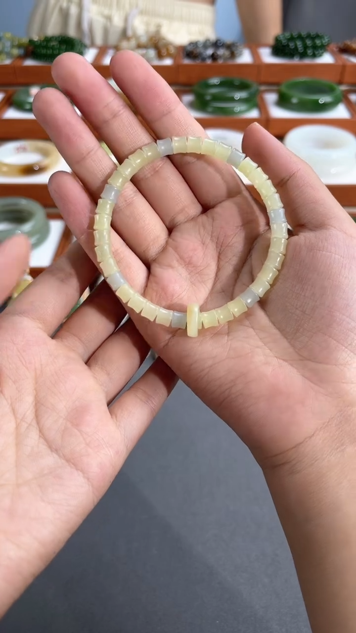 手链未镶嵌和田玉手串
