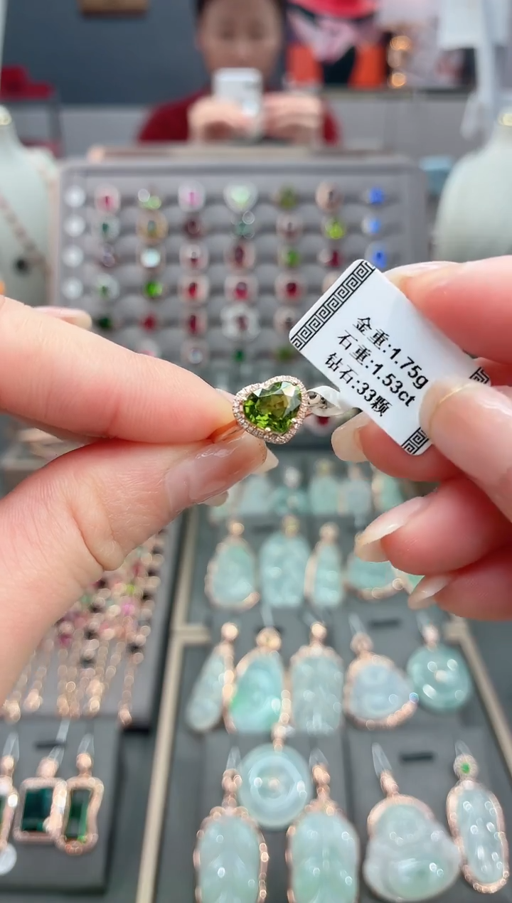 18K金镶嵌戒指碧玺1.53     