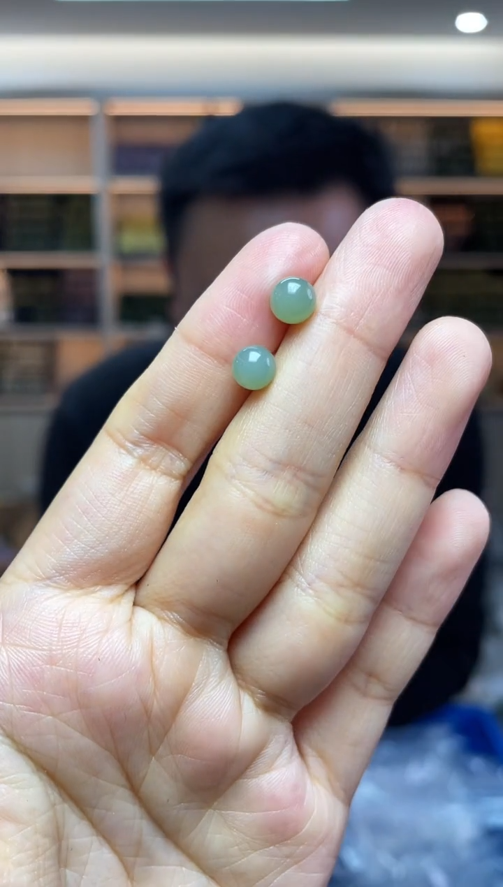 【闪购商品】和田玉·18K金镶嵌多样性发一件