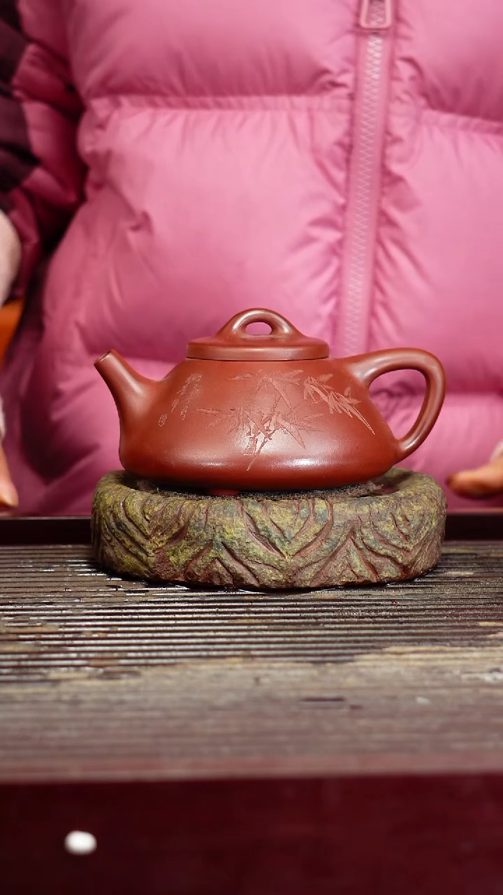 宜兴原矿紫砂壶茶壶宜兴原矿紫砂壶茶壶300C