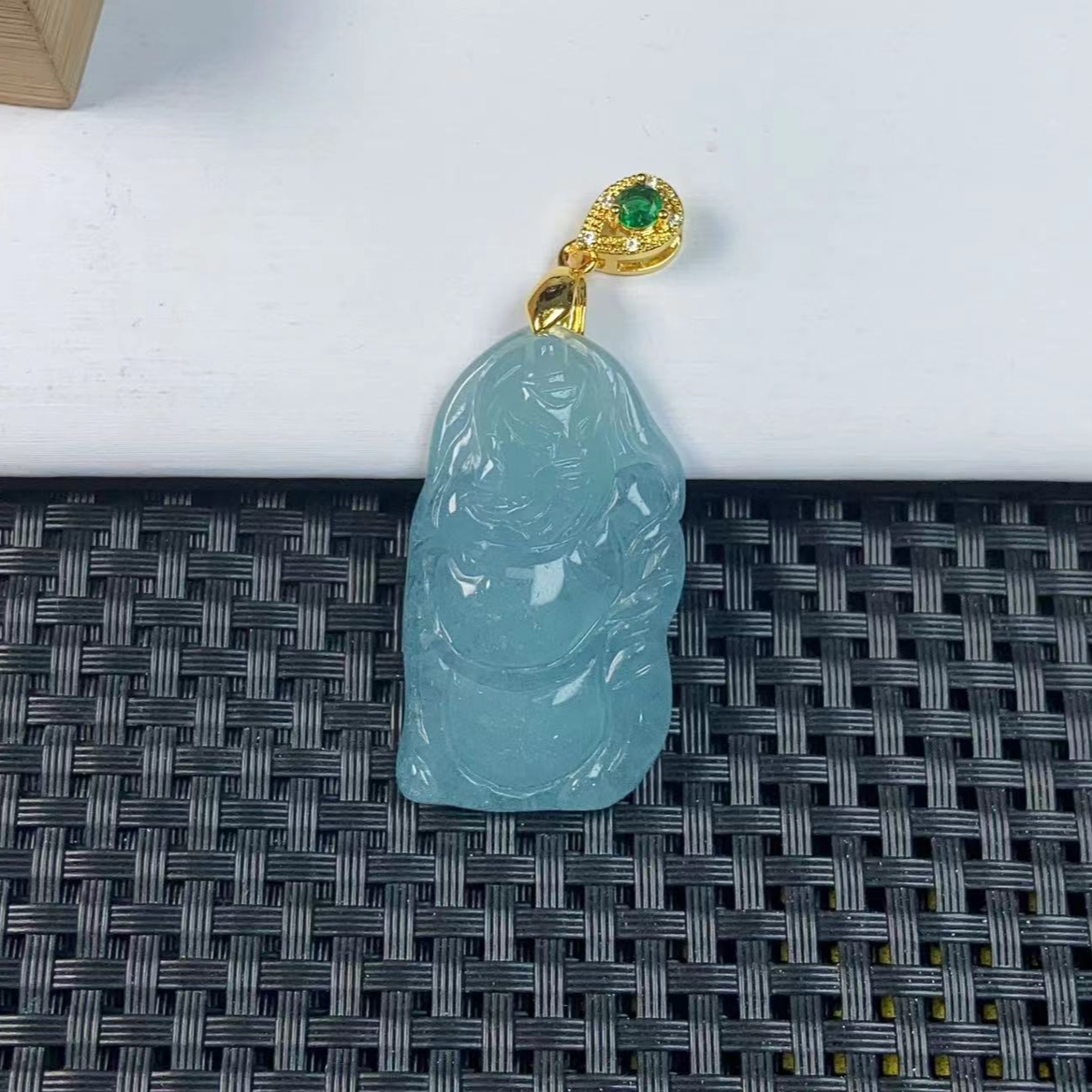 （聚宝严选）1136老蓝水关公F小吊坠精致气质妈妈款时尚精美