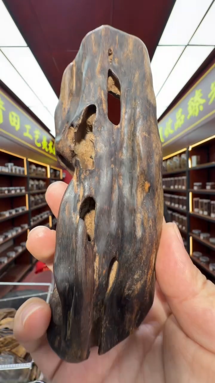 沉香吊坠多样性发一