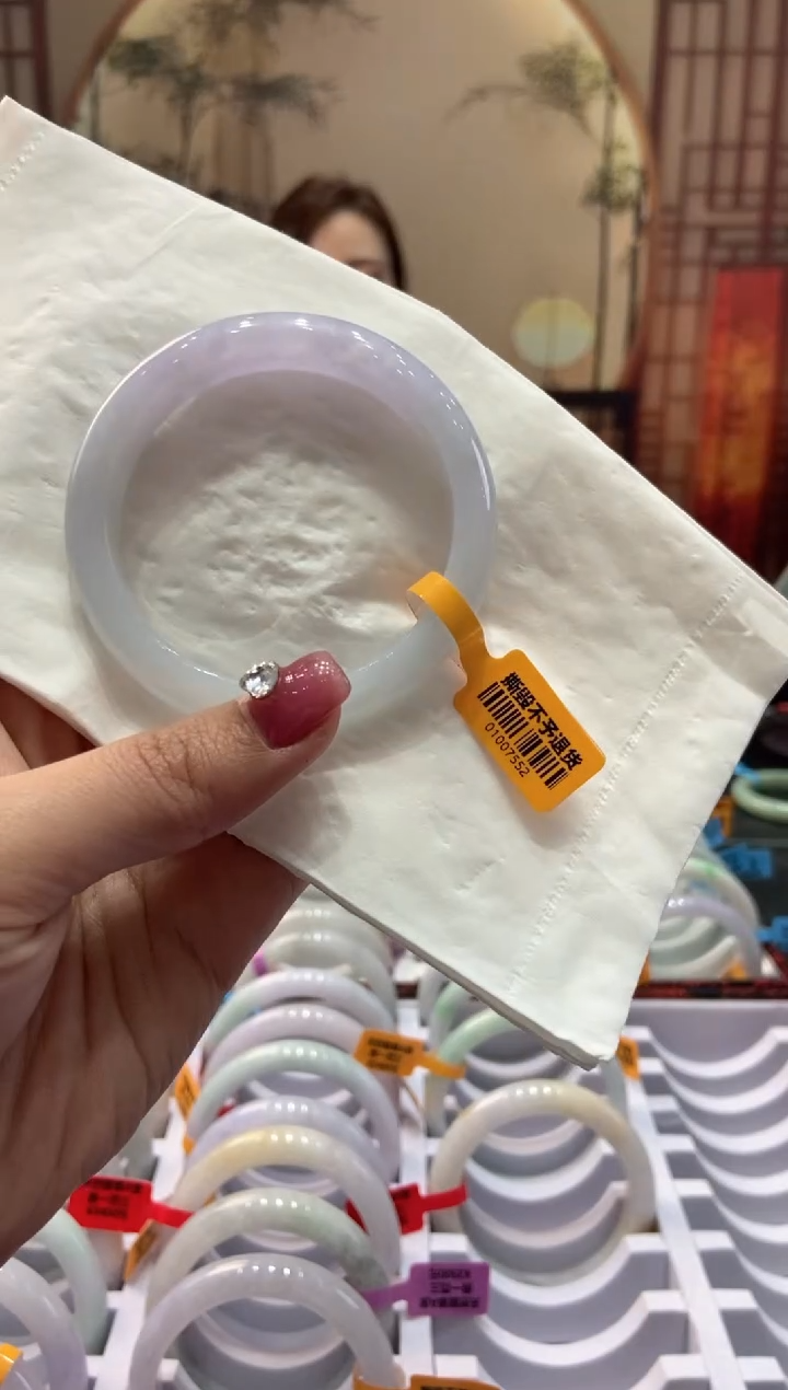 【闪购商品】翡翠手镯未镶嵌11111111