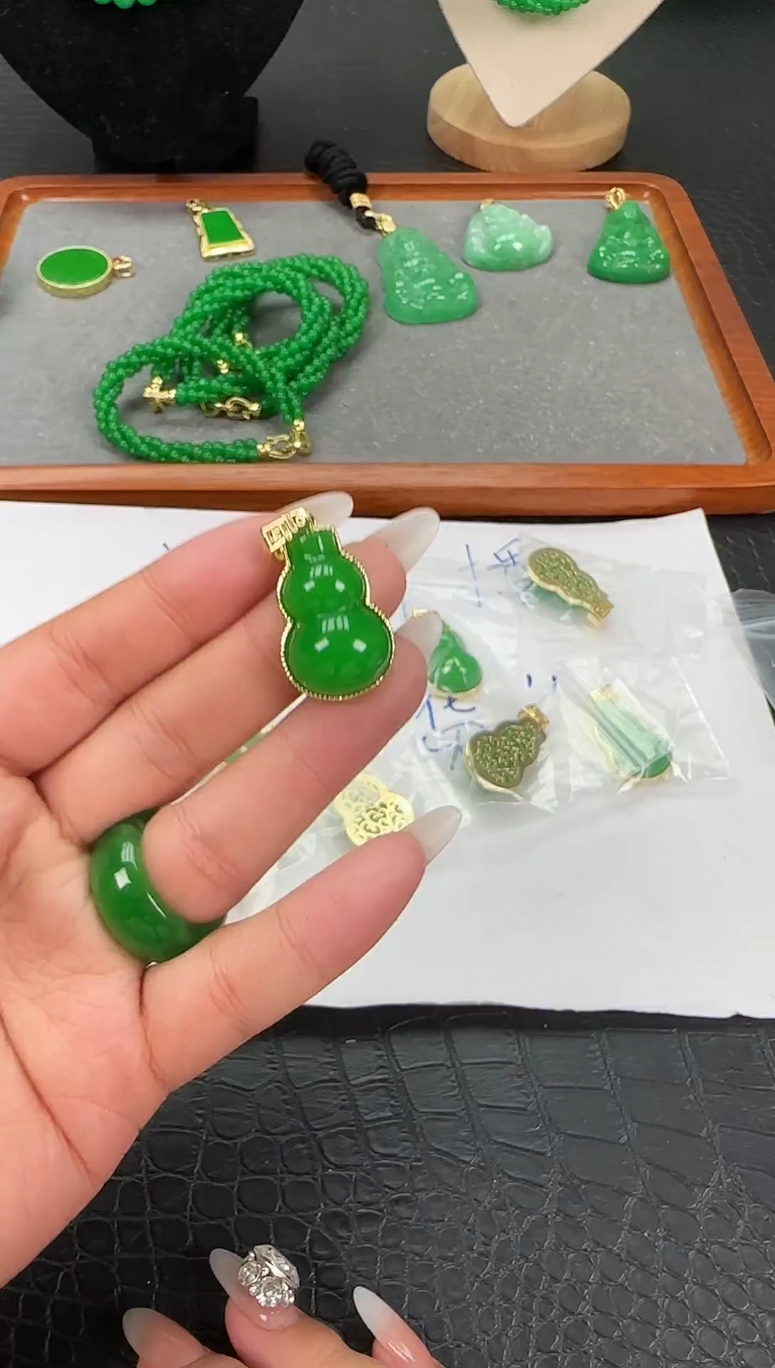 未镶嵌翡翠耳饰包边葫芦吊坠