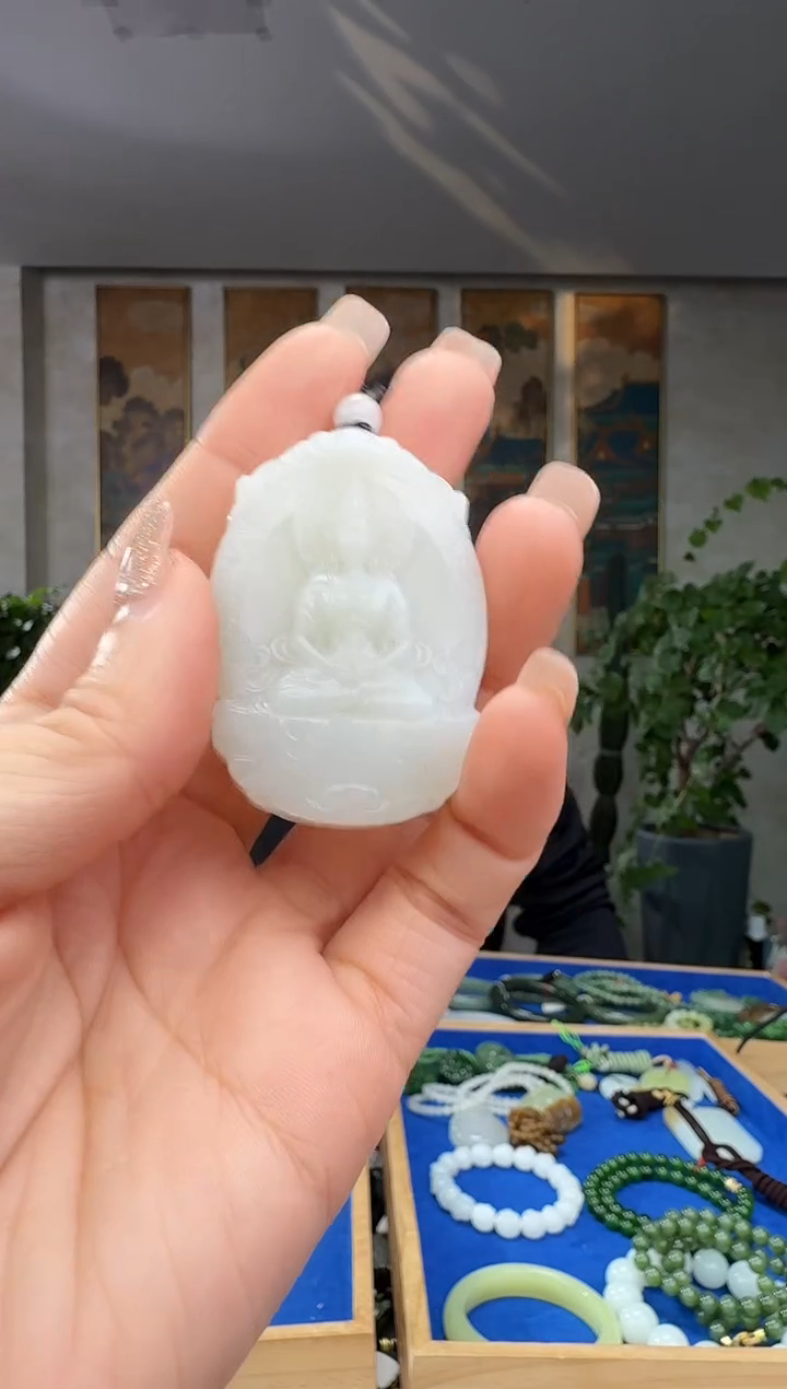 颈饰未镶嵌和田玉拍一发一