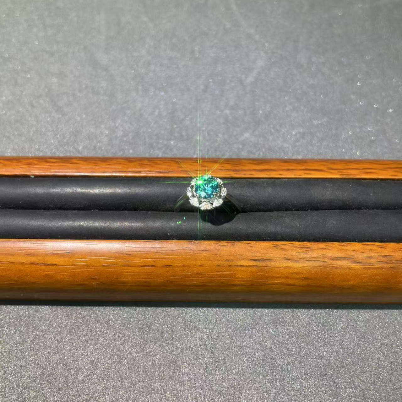 s7636白托微镶蓝花花戒指多样发