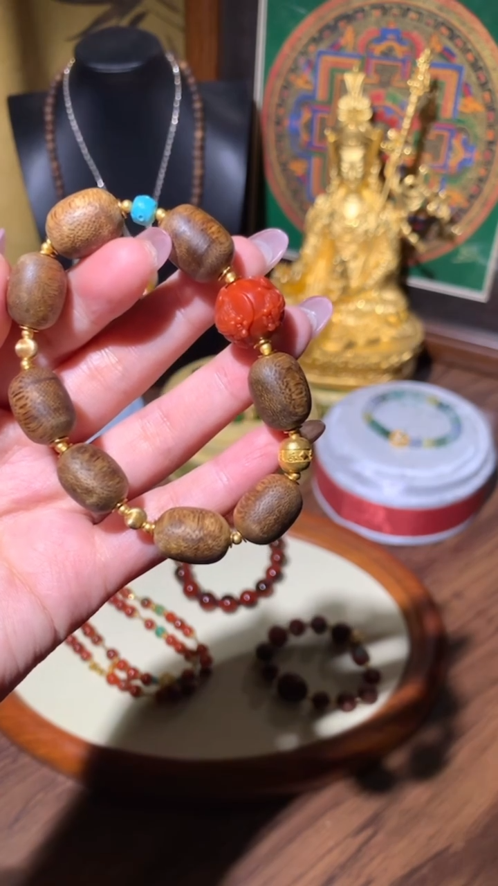 【闪购商品】沉香手把件沉香手串18K 