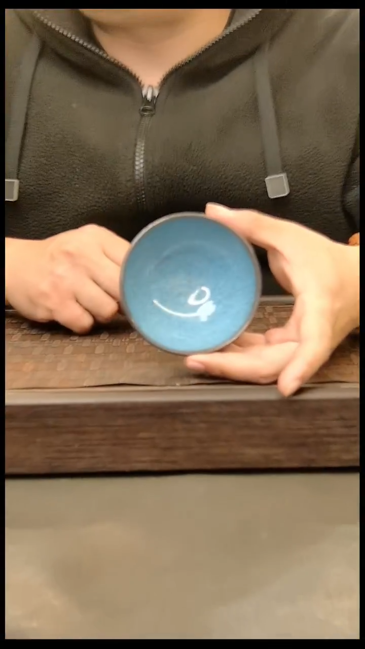 茶盏388.。。。。。。。