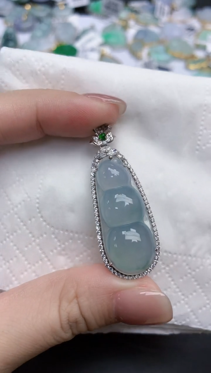 【闪购商品】翡翠颈饰18K金镶嵌天然缅甸翡翠A货