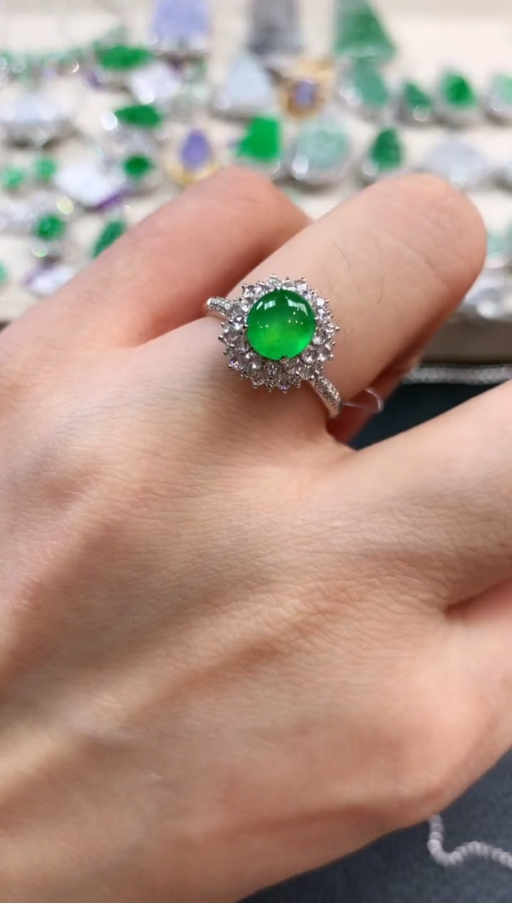 【闪购商品】翡翠戒指18K金镶嵌n61     