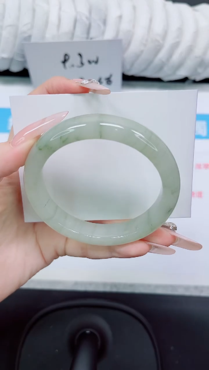 石英质玉手镯未镶嵌448