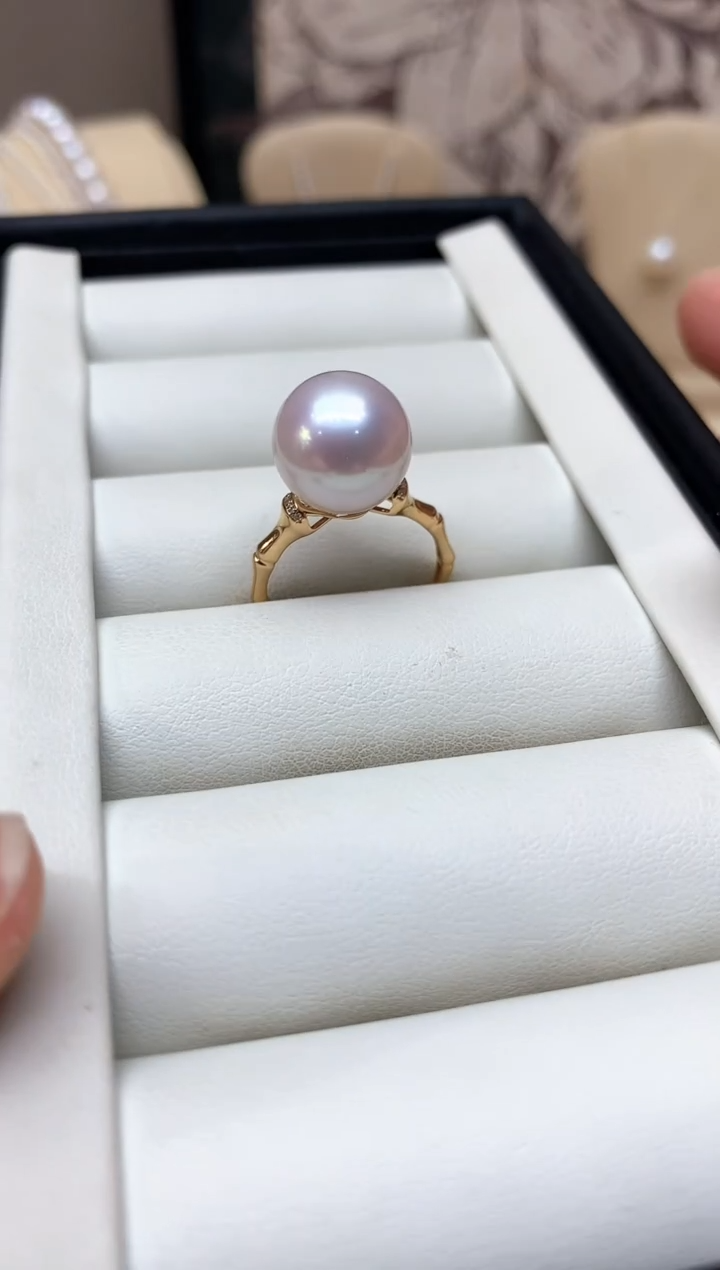 18K金镶嵌戒指淡水珍珠18K淡水珍珠戒指