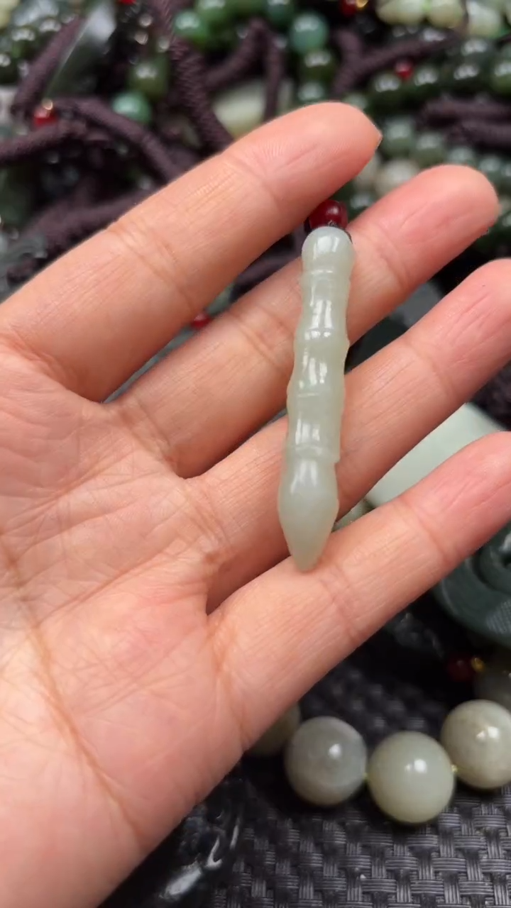 【闪购商品】和田玉颈饰未镶嵌.