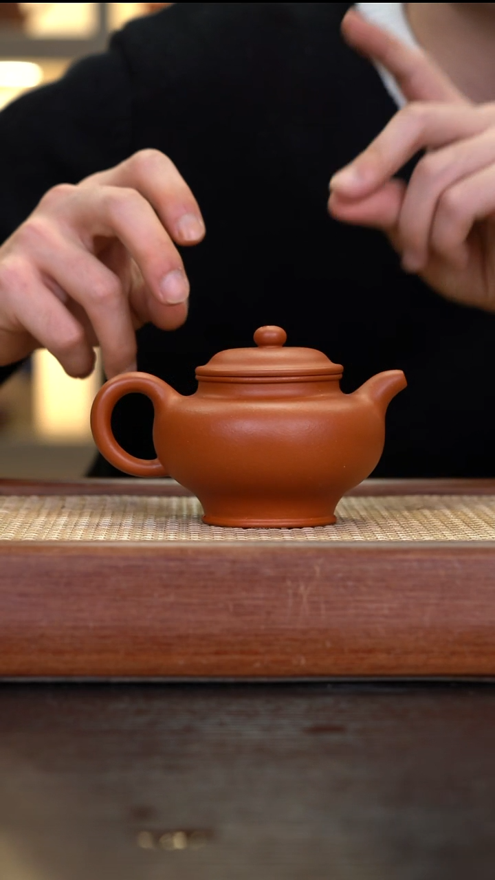 茶壶紫砂  LD   赵庄朱泥    掇只   200cc