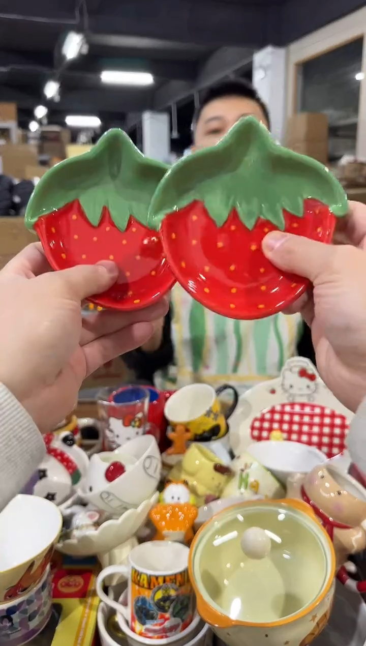 瓷片草莓小碟子2件套