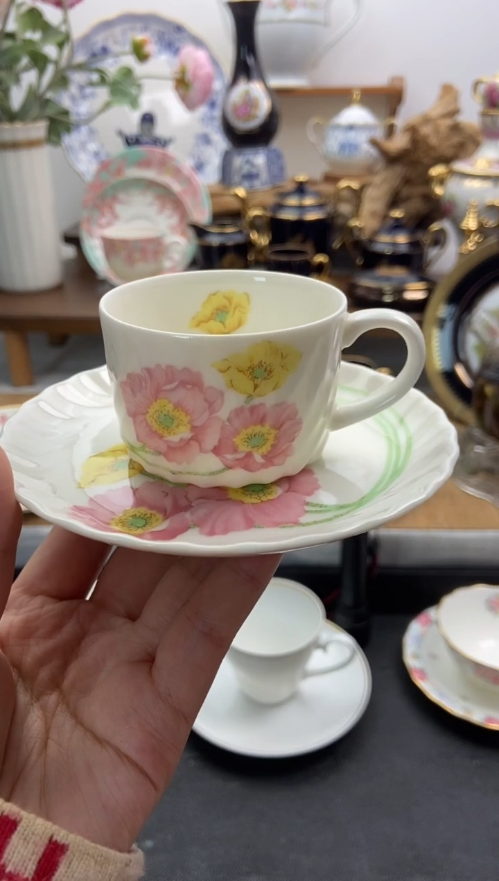 瓷片全新marui咖啡杯谨慎参拍，防伪帖撕毁无售后