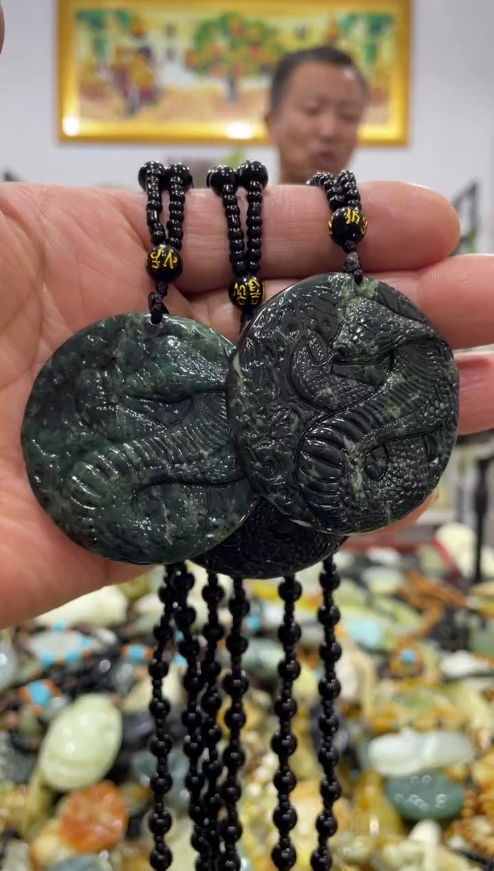 【闪购商品】岫玉吊坠未镶嵌多样性发货其中发一件