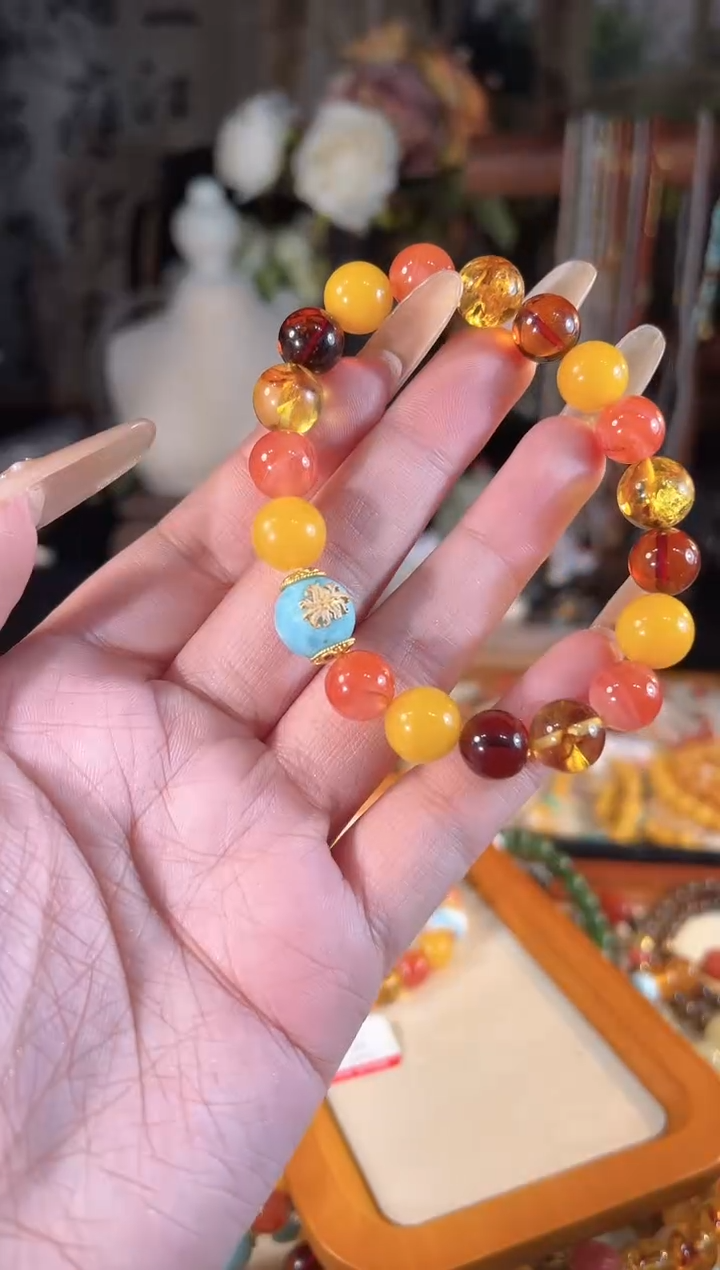 【闪购商品】蜜蜡手链未镶嵌多样性发货其一