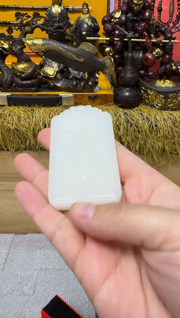 【闪购商品】和田玉颈饰未镶嵌艳艳lj100