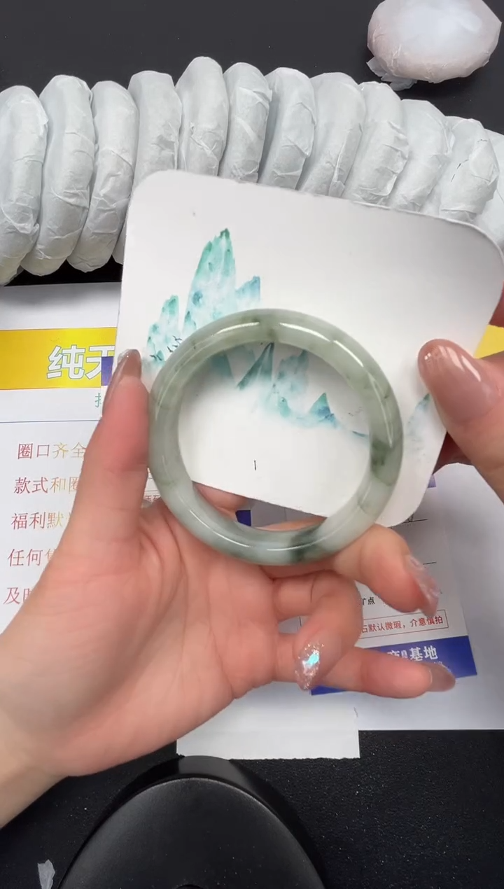 【闪购商品】石英质玉手镯未镶嵌332-56.6