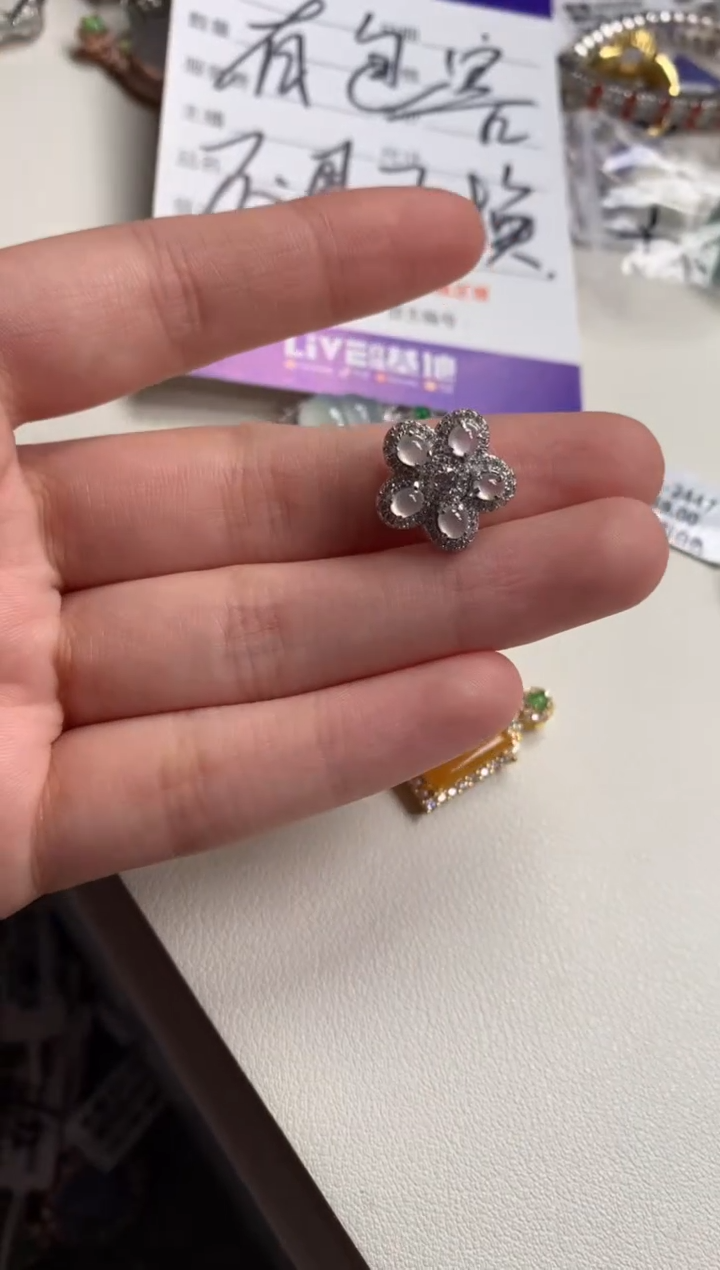 银S925镶嵌戒指翡翠吊坠13