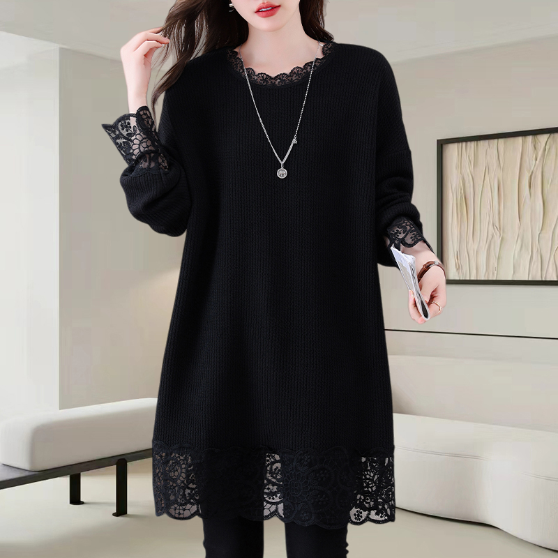 2025秋冬新款女圆领中长款针织衫拼接蕾丝钩花宽松遮肉洋气上衣