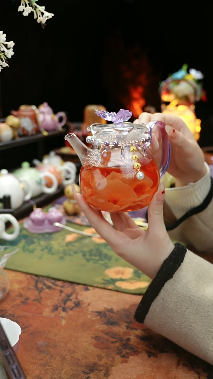 【闪购商品】紫色铃兰花茶壶+链子