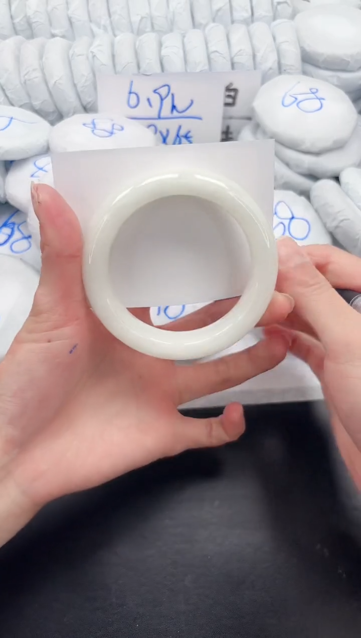 【闪购商品】和田玉手镯未镶嵌529-60