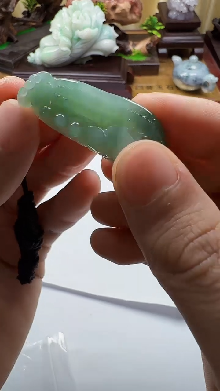 吊坠(不含链)未镶嵌翡翠1