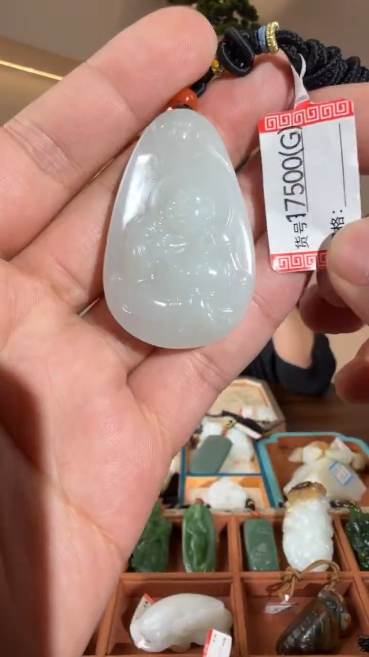 颈饰未镶嵌和田玉G