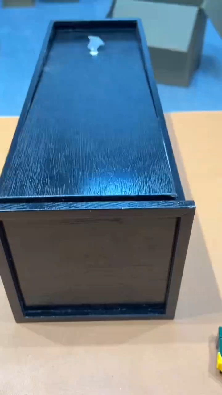 摆件用****1阿达西日瓷摆件506