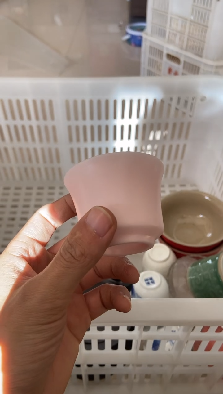 杯无运费险有瑕疵的摄影的产品有使用过的痕迹有点脏介意勿拍