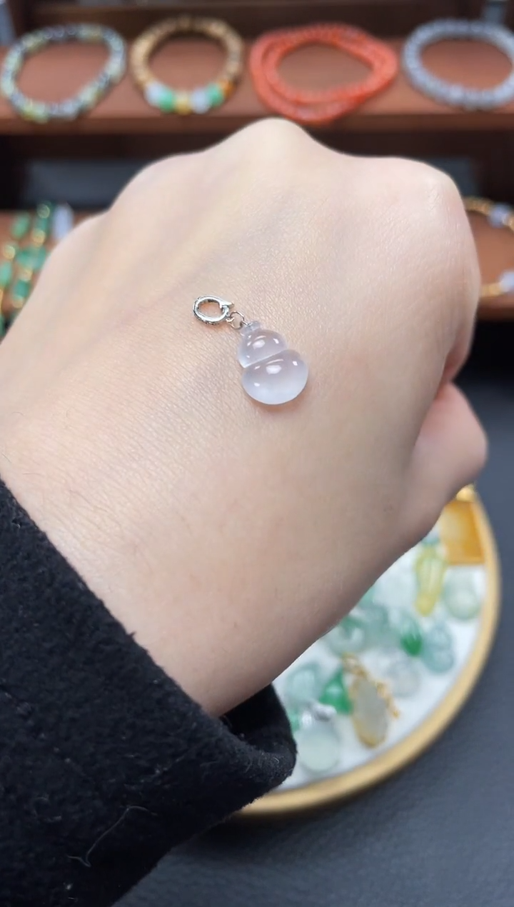 【闪购商品】翡翠吊坠(不含链)18K金镶嵌一个   JK326