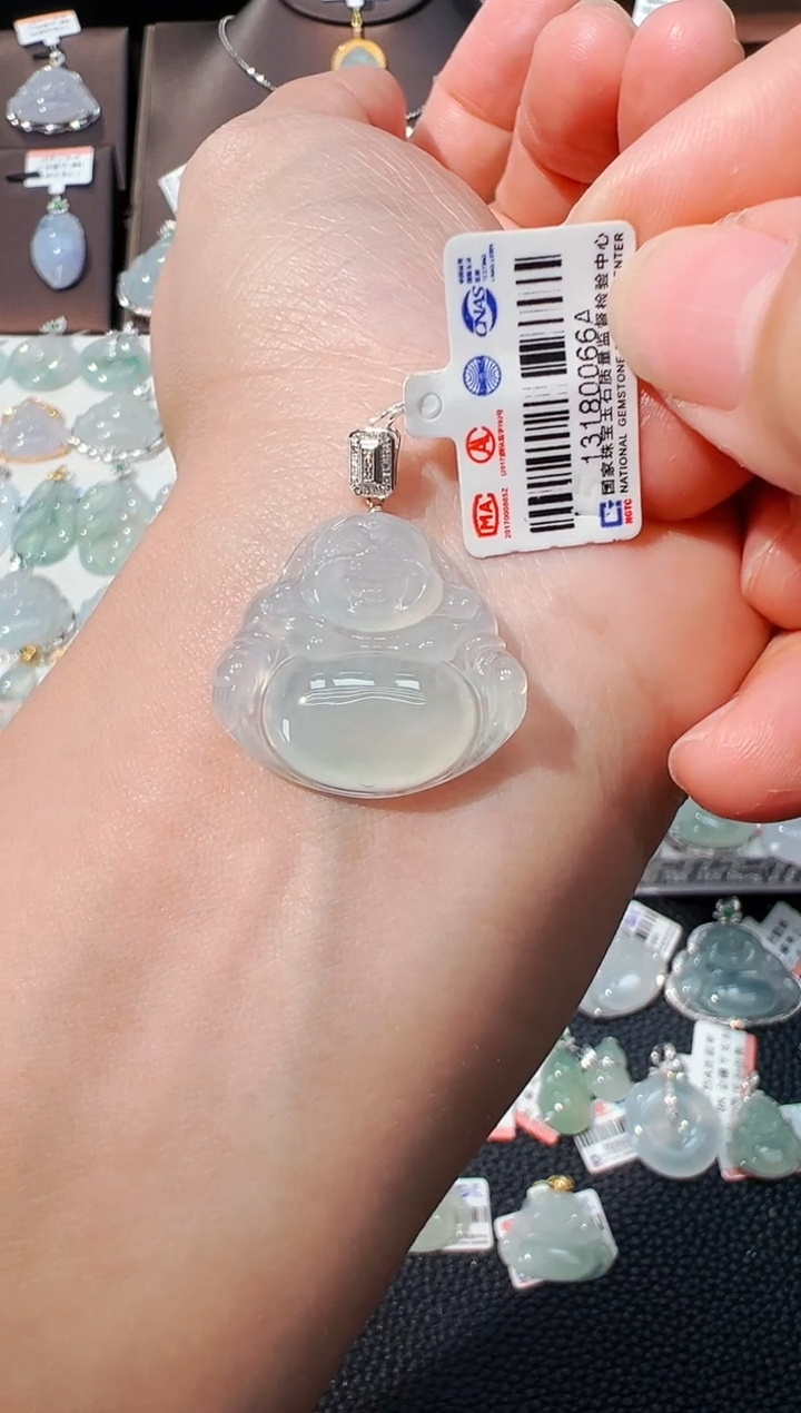 【闪购商品】翡翠吊坠(不含链)18K金镶嵌佛公吊坠66A