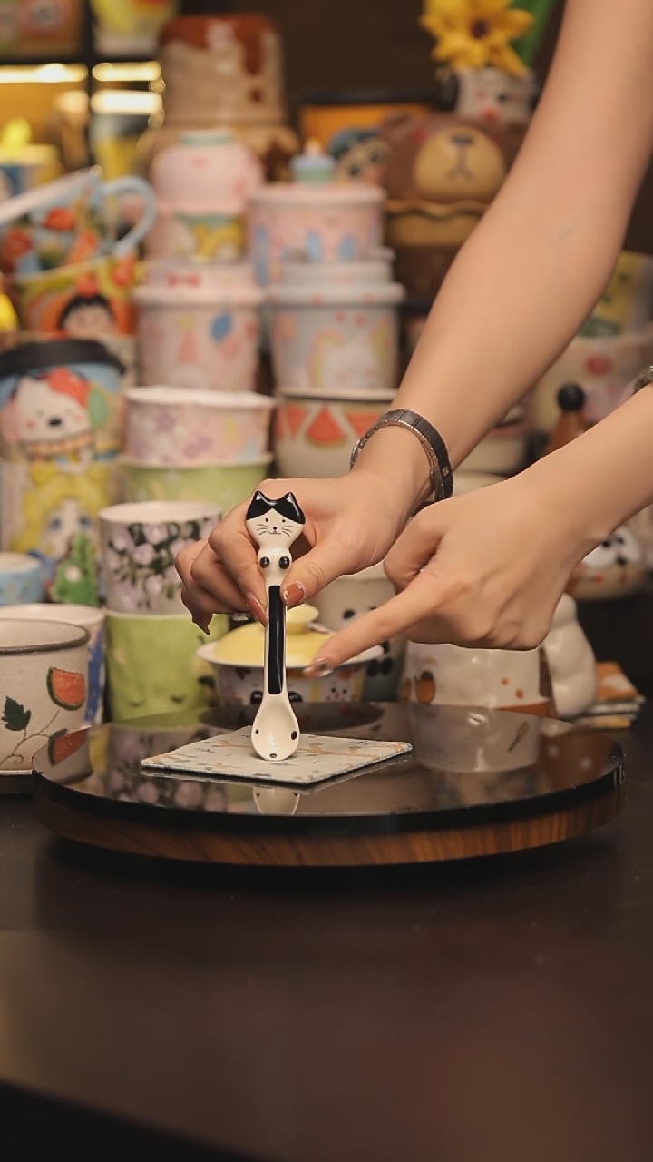 景德镇釉下彩绘设计师款式陶瓷